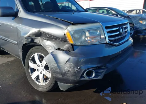 2012 Honda Pilot Touring z USA, uszkodzony, nr VIN 5FNYF3H95CB041879